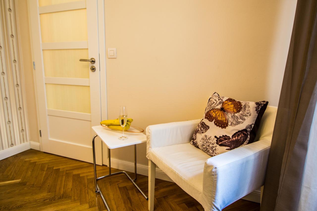 Vojtesska Apartment By Ruterra ปราก ภายนอก รูปภาพ