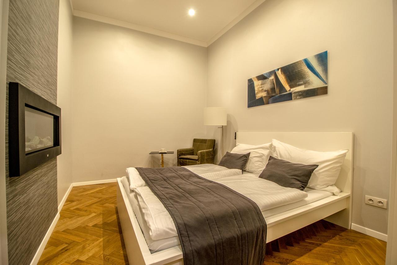 Vojtesska Apartment By Ruterra ปราก ภายนอก รูปภาพ