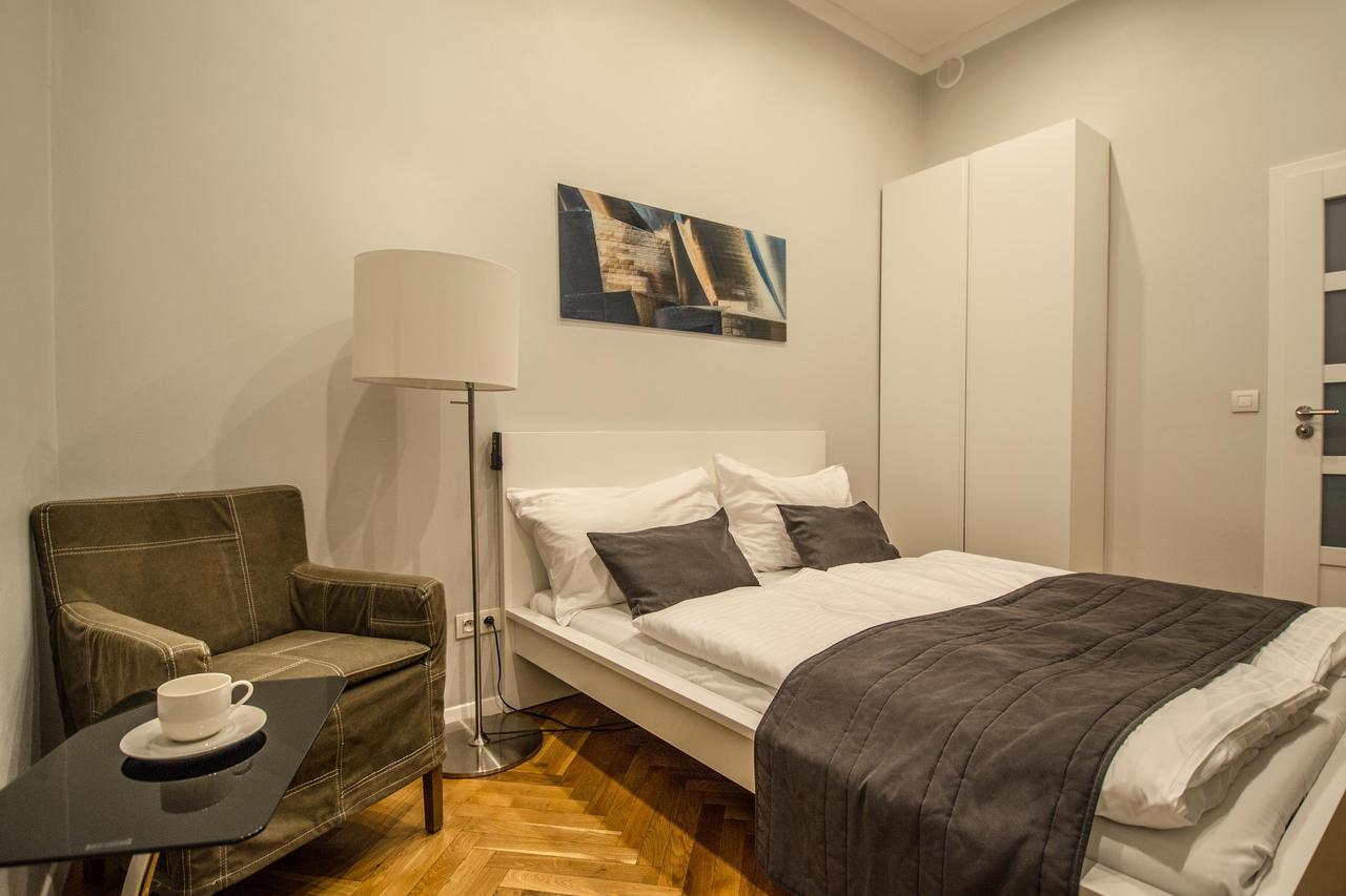 Vojtesska Apartment By Ruterra ปราก ภายนอก รูปภาพ