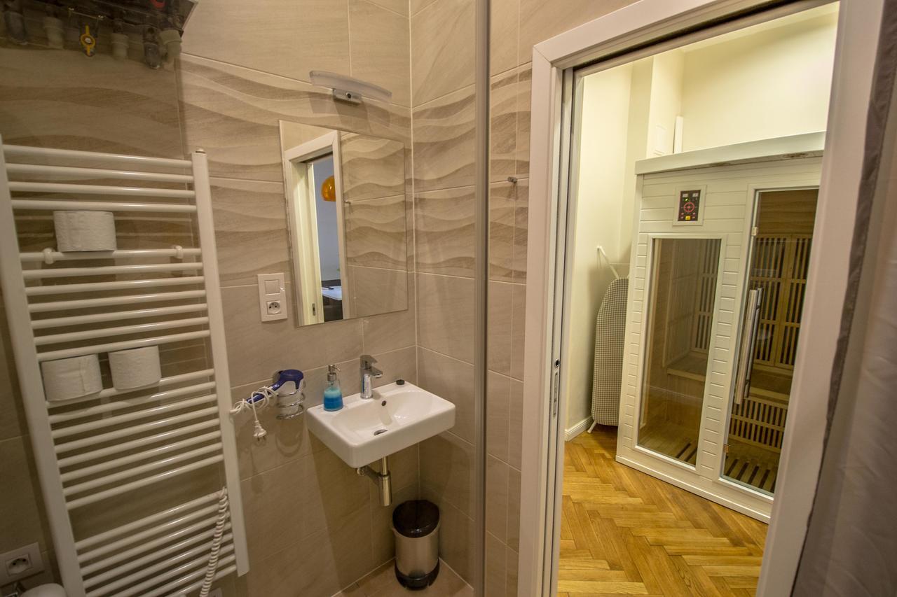 Vojtesska Apartment By Ruterra ปราก ภายนอก รูปภาพ