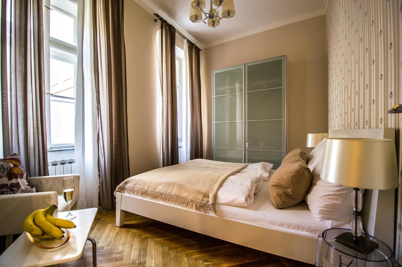 Vojtesska Apartment By Ruterra ปราก ภายนอก รูปภาพ
